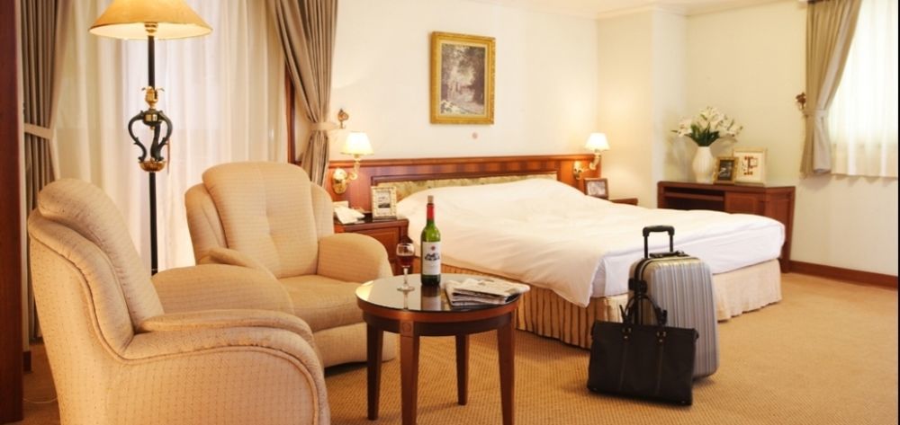 Kingdom Hotel Хсинчу Сити Екстериор снимка